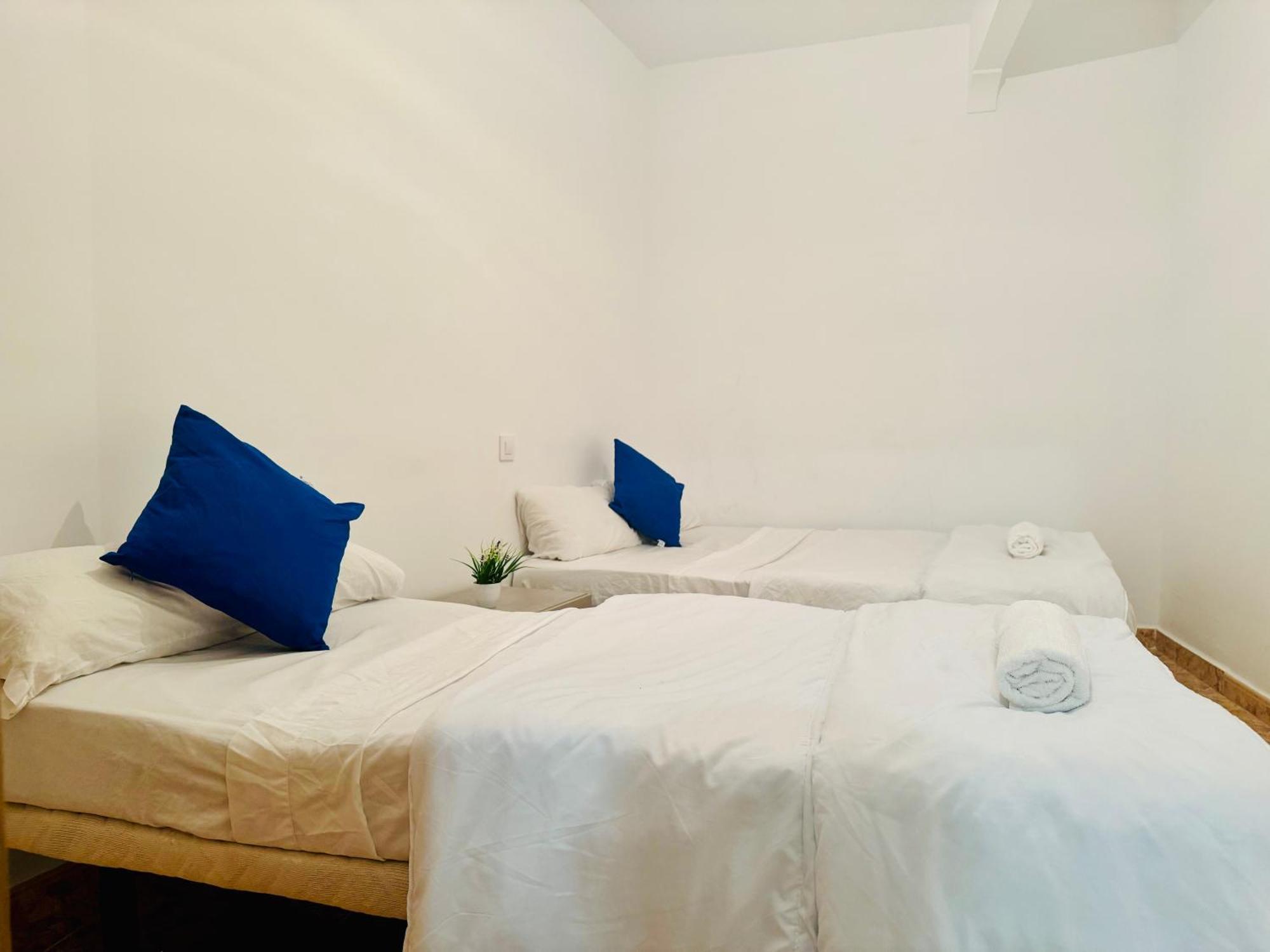 Pisos Baraja Gl Apartment Madrid Exterior photo