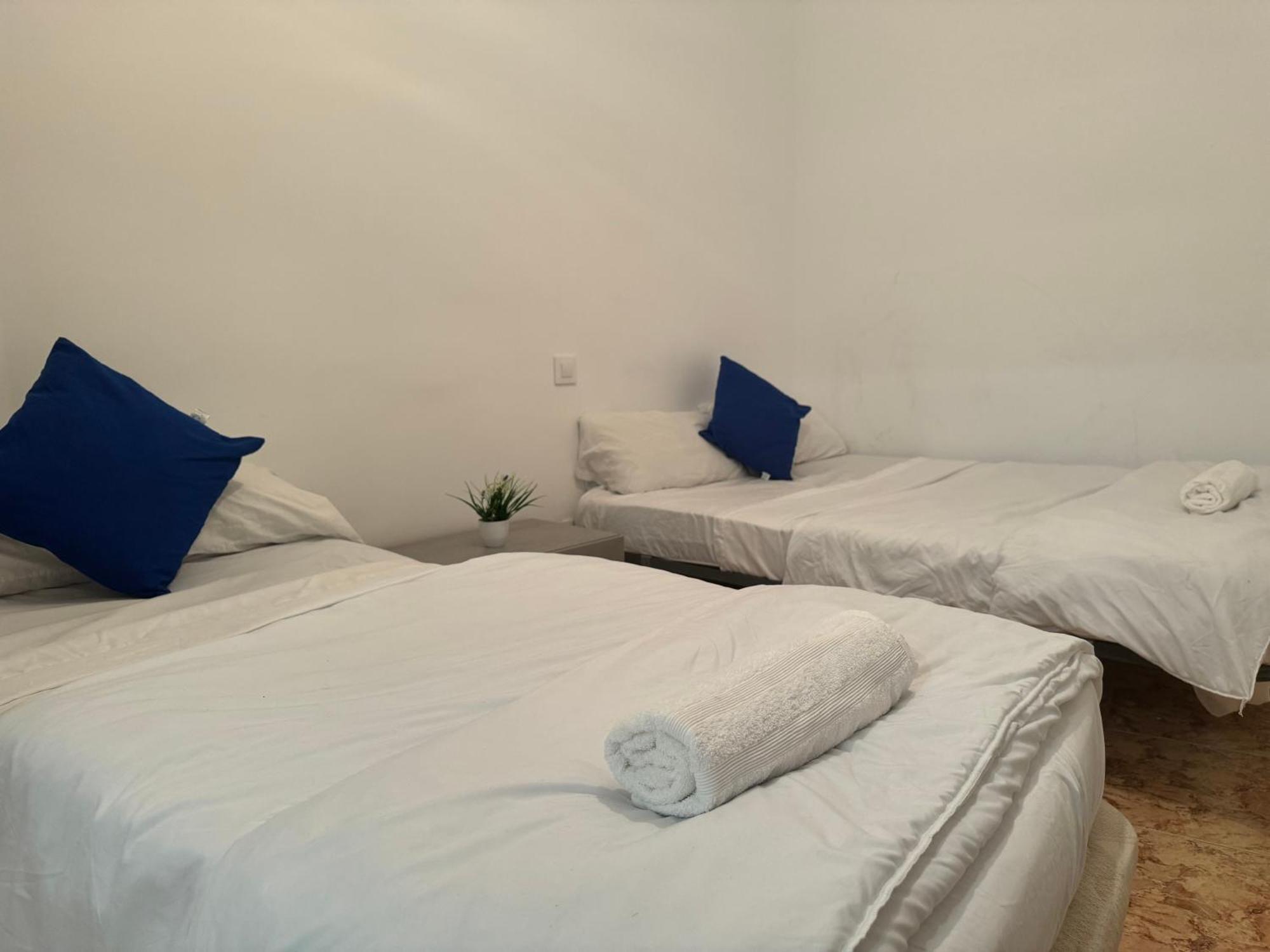 Pisos Baraja Gl Apartment Madrid Exterior photo
